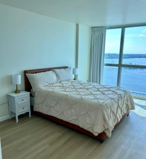 High-rise Waterfront Haven
